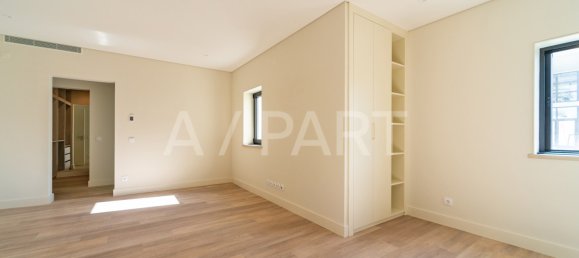 Casa de 5 dormitorios en Cascais, Portugal No. 44902 24