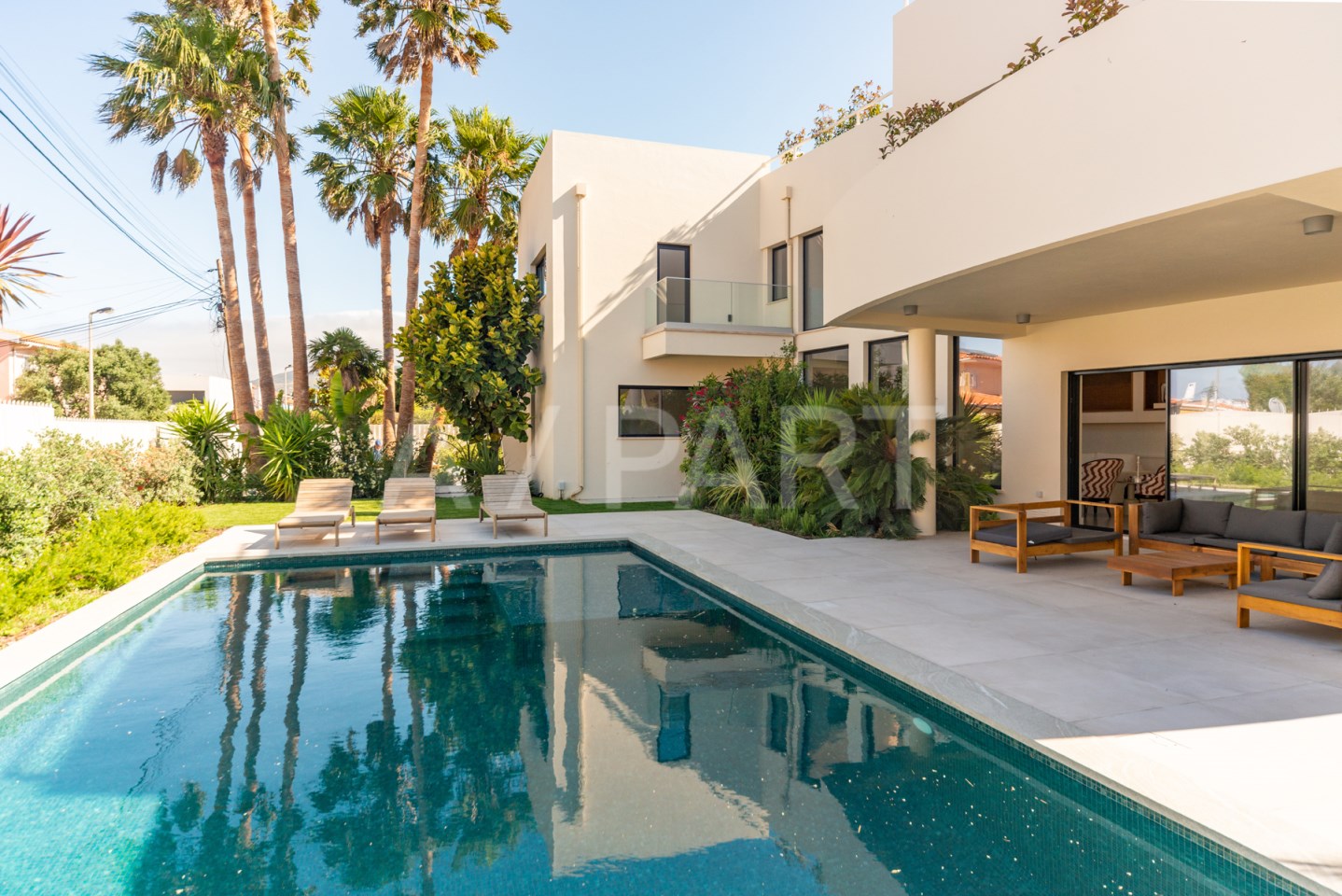 Casa de 5 dormitorios en Cascais, Portugal No. 44902