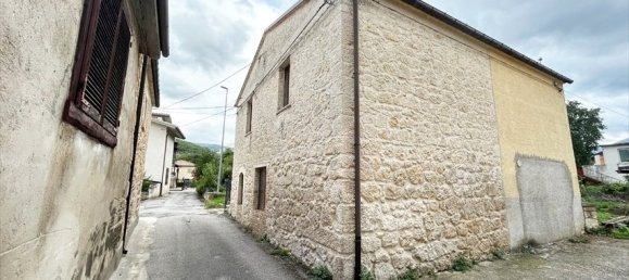 2 غرف نوم منزل في Roccamorice, Italy رقم 90051 2