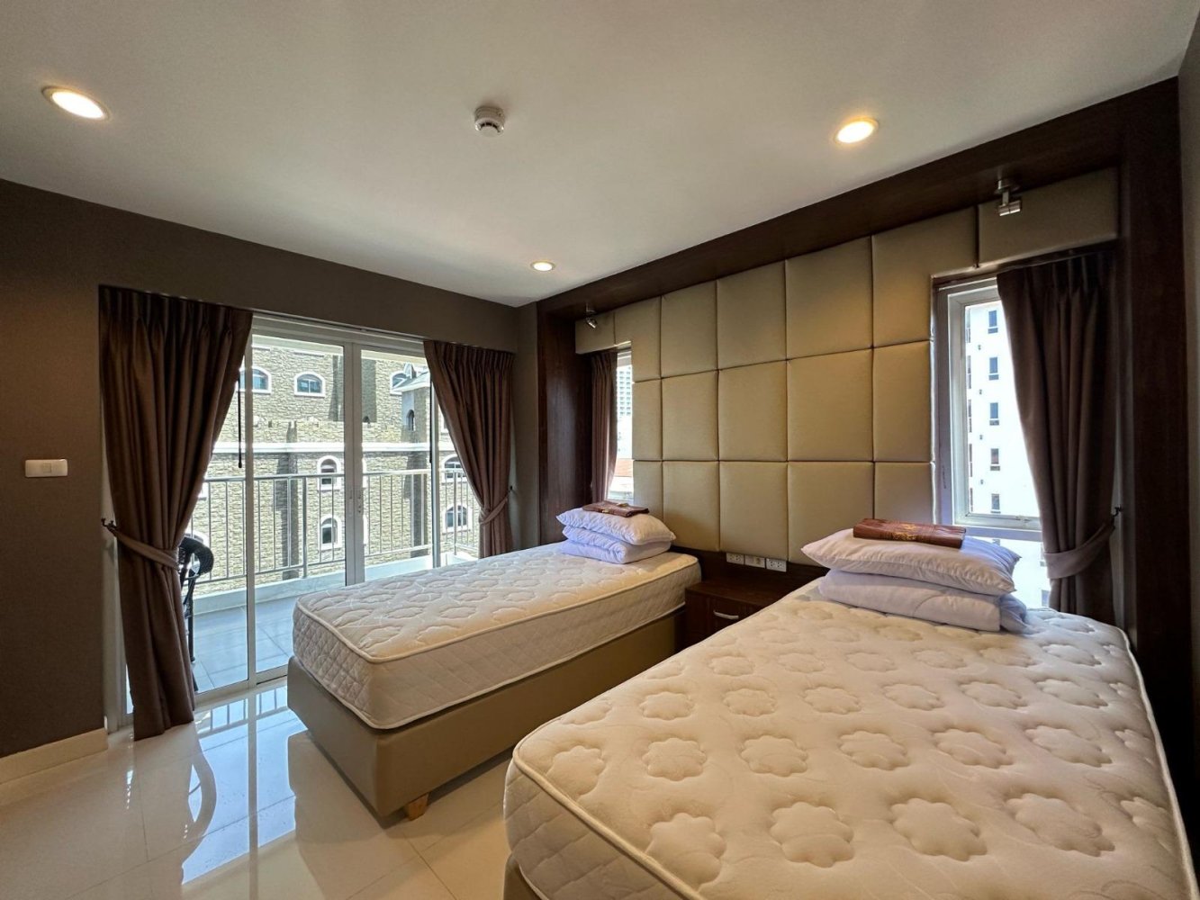 384 chambres appartement à vendre à Pattaya, Chonburi, Eastern Thailand, Thailand № 175691