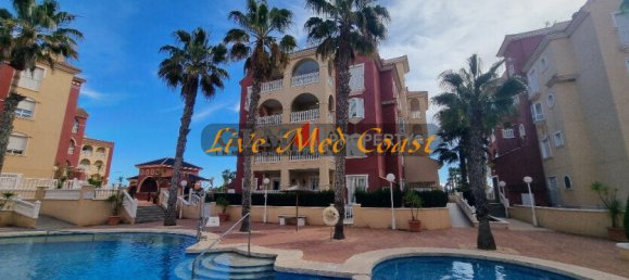 Apartamento de 2 dormitorios en Los Alcázares, Spain No. 185699 18