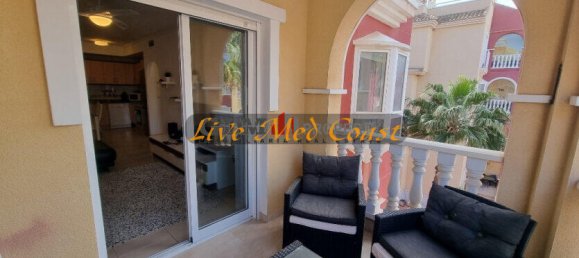 Apartamento de 2 dormitorios en Los Alcázares, Spain No. 185699 3