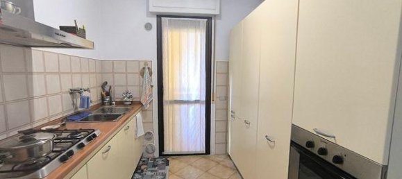 Apartamento de 4 habitaciónes en Pisa, Italy No. 233052 18