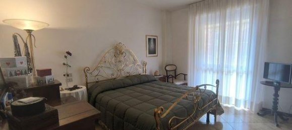 Apartamento de 4 habitaciónes en Pisa, Italy No. 233052 42