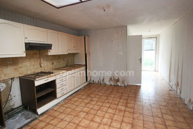 4 bedrooms House in Croix, France No. 214712