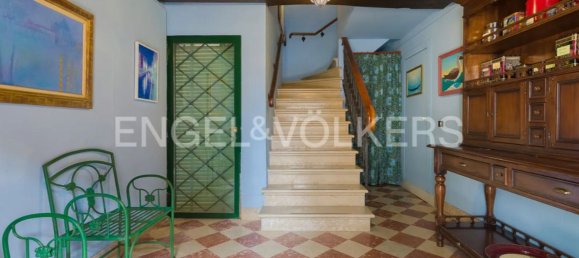 9 rooms Duplex in Venice, Italy No. 63000 19