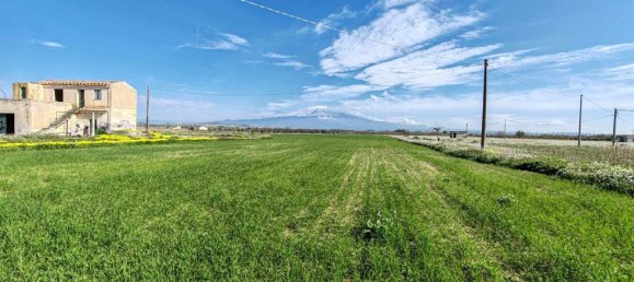 2 bedrooms Land in Ramacca, Italy No. 115264 9