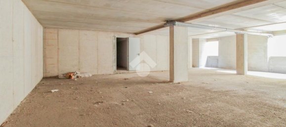 1-Zimmer Lagerhaus in Paratico, Italy, Nr. 126406 4