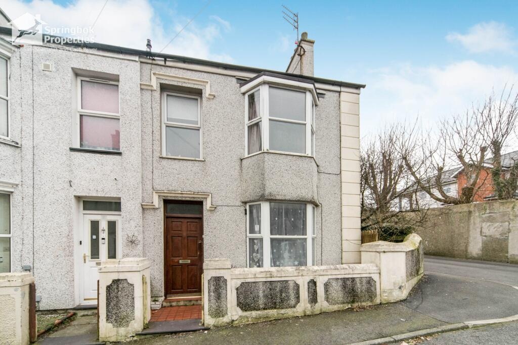 3 bedrooms House in Holyhead, United Kingdom No. 2272