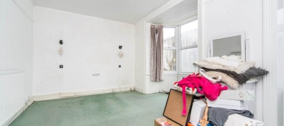 3 bedrooms House in Holyhead, United Kingdom No. 2272 28