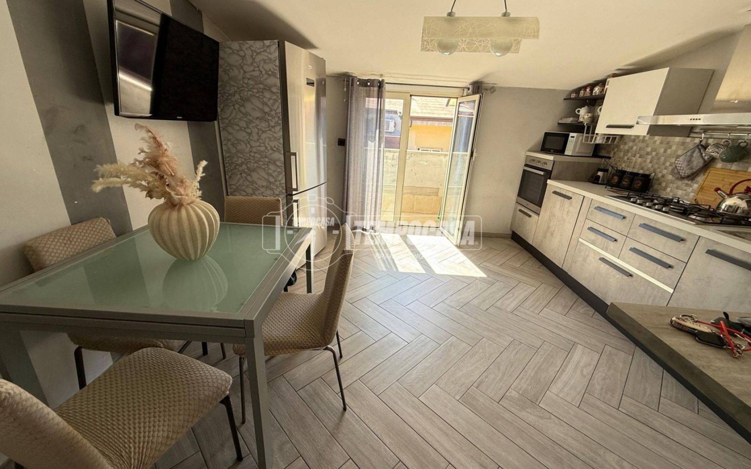 3 bedrooms Apartment in Giugliano in Campania, Italy No. 16620