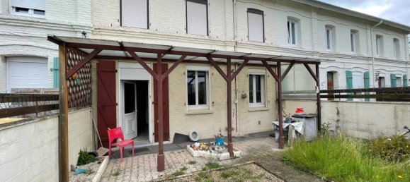 2 Schlafzimmer Haus in La Sentinelle, France, Nr. 259828 3