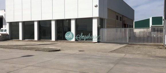 Almacén en Cantalejo, Spain 761 m² No. 63152 2