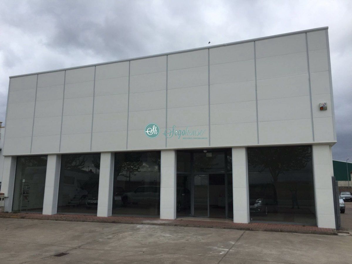 Almacén en Cantalejo, Spain 761 m² No. 63152