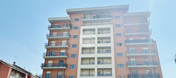 Квартира с 1 спальней в Турин, Италия № 299980 18