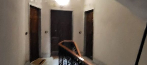 2-salle Appartement à Genoa, Italy No. 278822 9