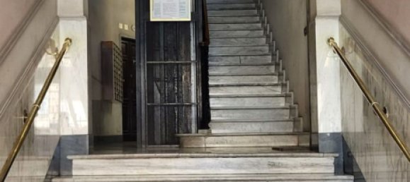 2-salle Appartement à Genoa, Italy No. 278822 8