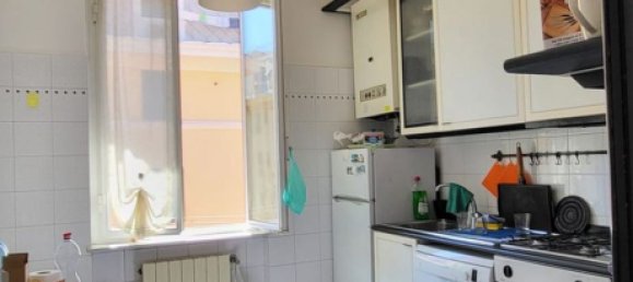 2-salle Appartement à Genoa, Italy No. 278822 17