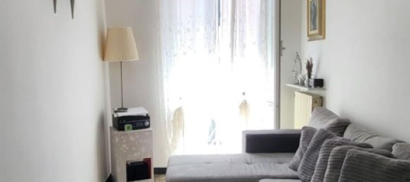 2-salle Appartement à Genoa, Italy No. 278822 12