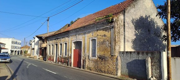 1 bedroom House in Febres, Portugal No. 32181 4