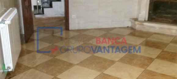 4 Schlafzimmer Haus in Carapinheira, Portugal, Nr. 74698 14