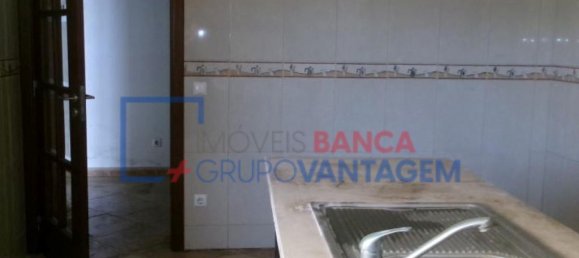 4 Schlafzimmer Haus in Carapinheira, Portugal, Nr. 74698 4