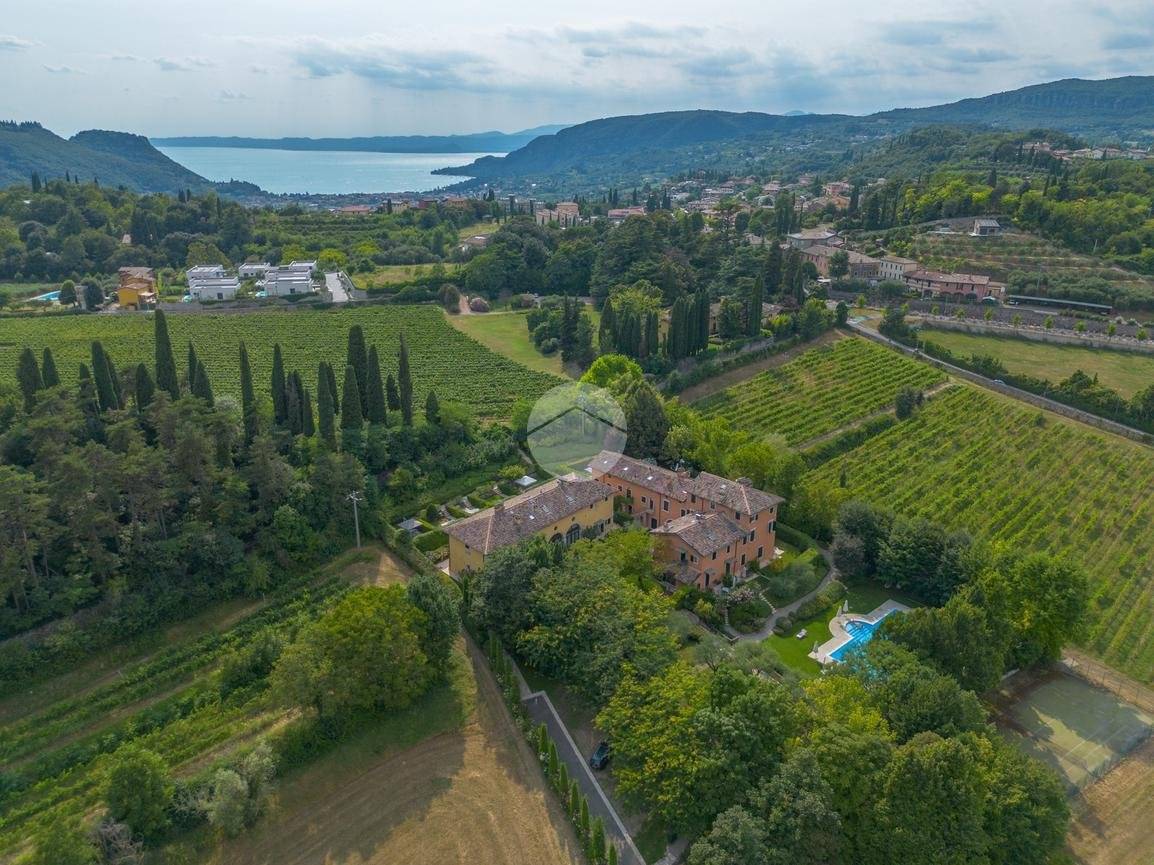 1 غرف نوم شقة في Verona, Italy رقم 175846