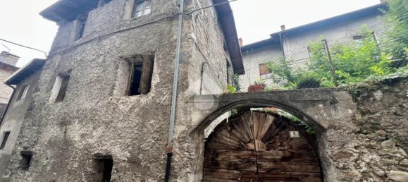 2 Schlafzimmer Haus in Edolo, Italy, Nr. 282513 2