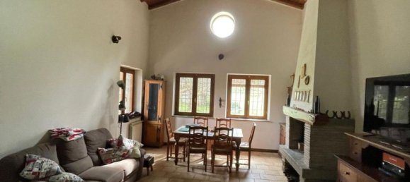 4 rooms Villa in Manziana, Italy No. 228988 10