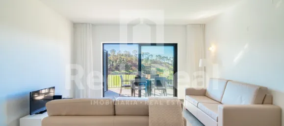 Apartamento de 3 dormitorios en Mexilhoeira Grande, Portugal No. 153673 10