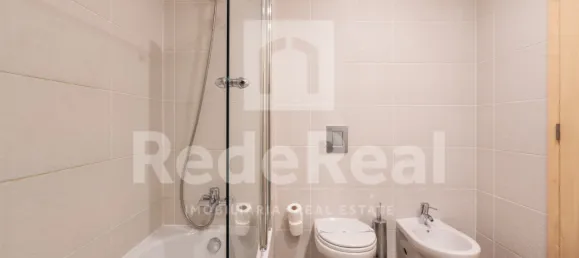 Apartamento de 3 dormitorios en Mexilhoeira Grande, Portugal No. 153673 29