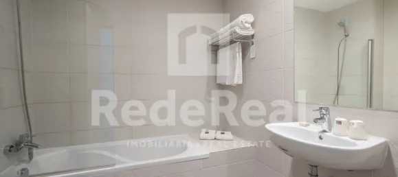 Apartamento de 3 dormitorios en Mexilhoeira Grande, Portugal No. 153673 50