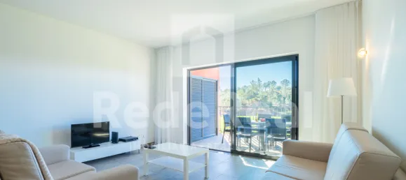 Apartamento de 3 dormitorios en Mexilhoeira Grande, Portugal No. 153673 4