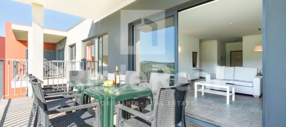 Apartamento de 3 dormitorios en Mexilhoeira Grande, Portugal No. 153673 14