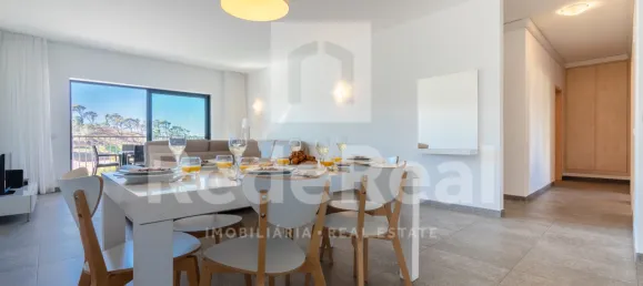 Apartamento de 3 dormitorios en Mexilhoeira Grande, Portugal No. 153673 8