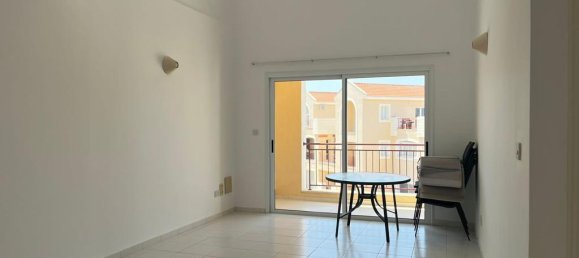 2 bedrooms Apartment in Paphos, Cyprus No. 1422 9