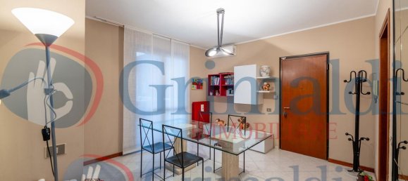 4غرفة شقة في Sant'Angelo Lodigiano, Italy رقم 232709 5