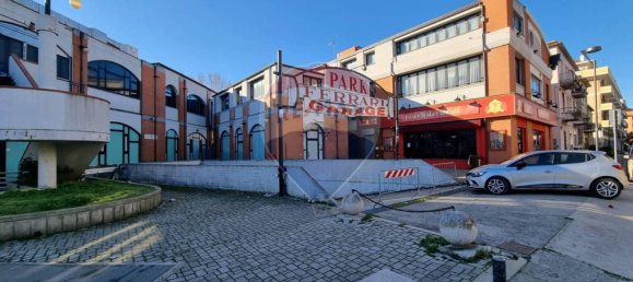 1 room Commercial property in Pescara, Italy No. 164731 3