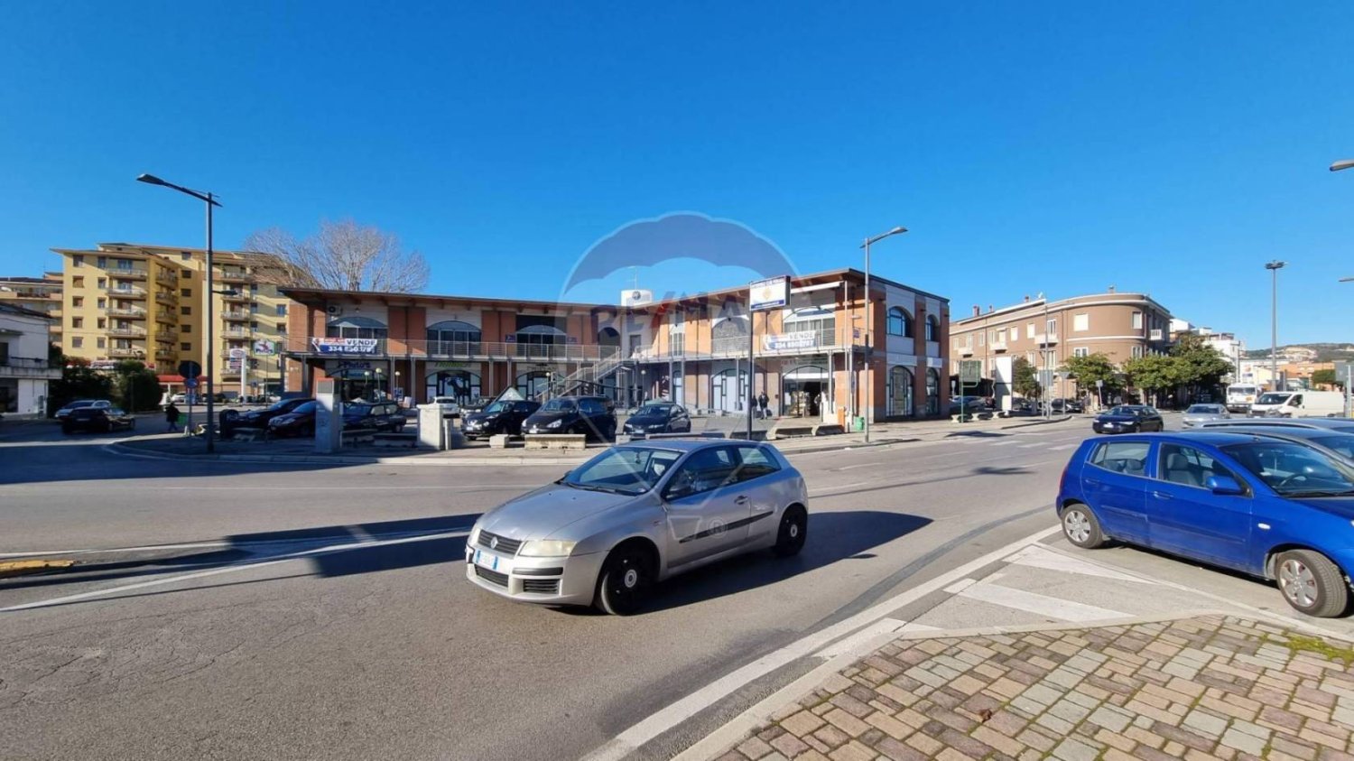 1 room Commercial property in Pescara, Italy No. 164731