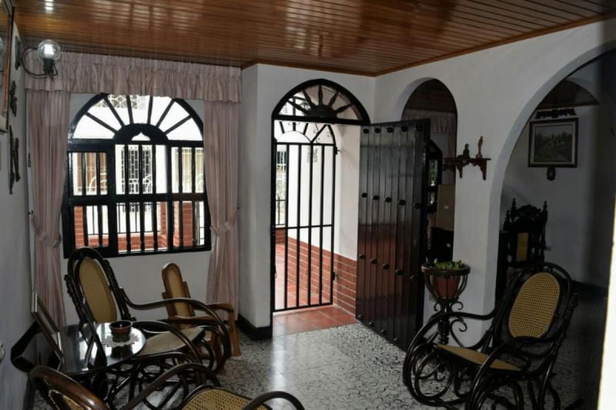 Дом с 3 спальнями в Боливар, Колумбия № 1864