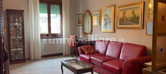 2 Schlafzimmer Wohnung in Milan, Italy, Nr. 355067 4