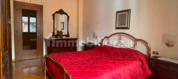 2 Schlafzimmer Wohnung in Milan, Italy, Nr. 355067 11