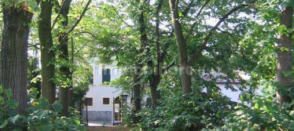 5 rooms House in Castelnuovo del Garda, Italy No. 92127 6