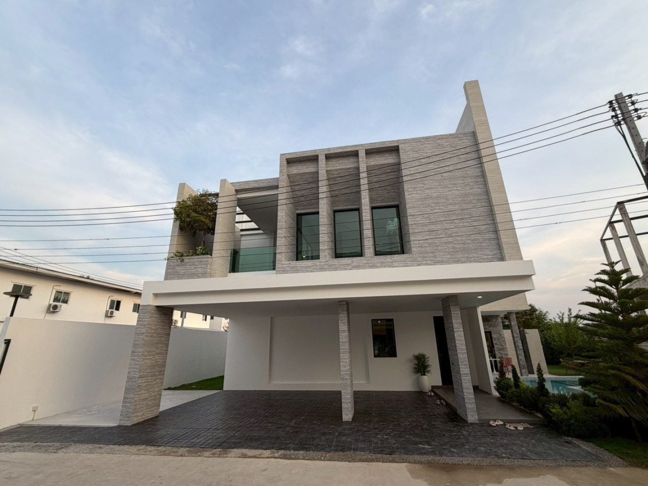 5 Schlafzimmer Haus in Bang Lamung, Thailand, Nr. 144421