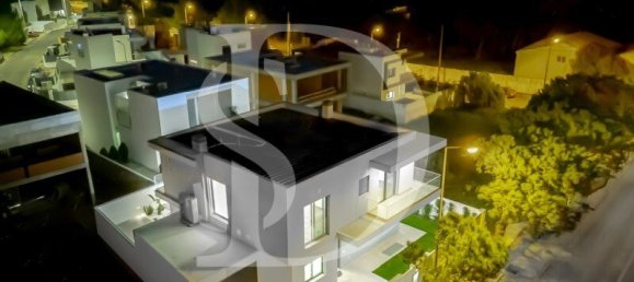 4 bedrooms House in Cascais, Portugal No. 118868 3