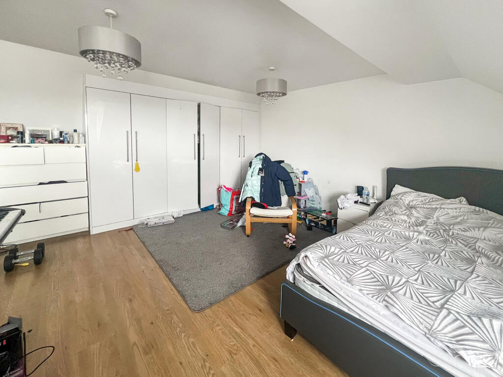 2 chambres Appartement à Slough, United Kingdom No. 10923