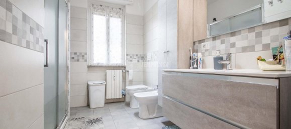 3 rooms Apartment in Cusano Milanino, Italy No. 92801 20