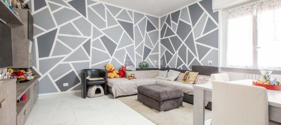 3 rooms Apartment in Cusano Milanino, Italy No. 92801 5