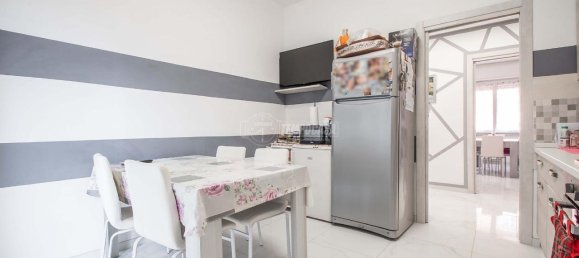 3 rooms Apartment in Cusano Milanino, Italy No. 92801 9