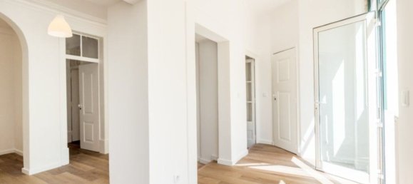 2 bedrooms Apartment in Lisbon, Portugal No. 92615 29